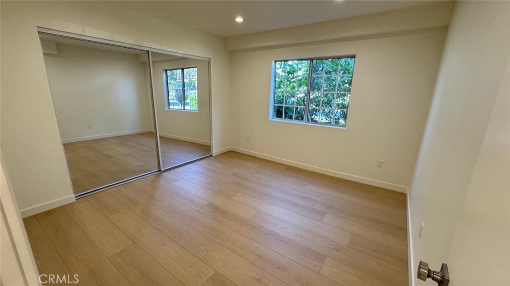 712 W Doran Street 1 Property Photo 6