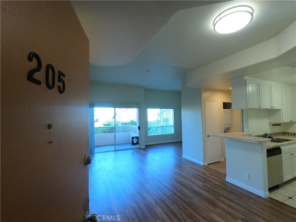 5060 Kester Avenue 205 Property Photo 1