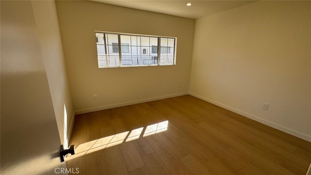 712 W Doran Street 5 Property Photo 8
