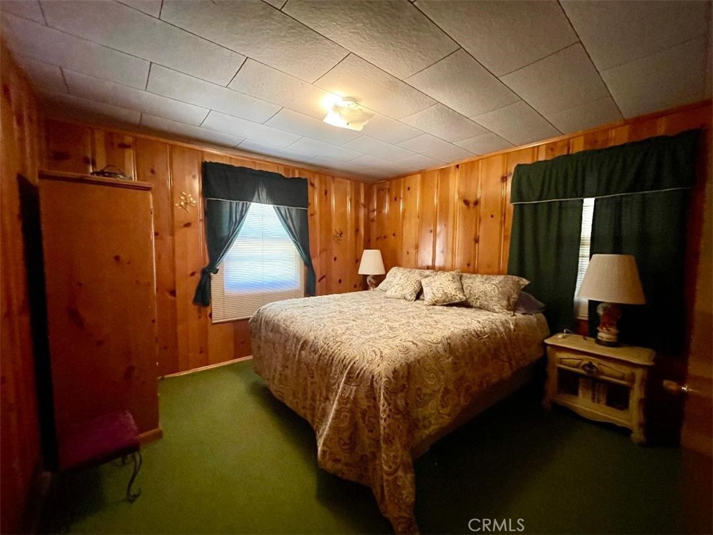 723 Fir Property Photo 12