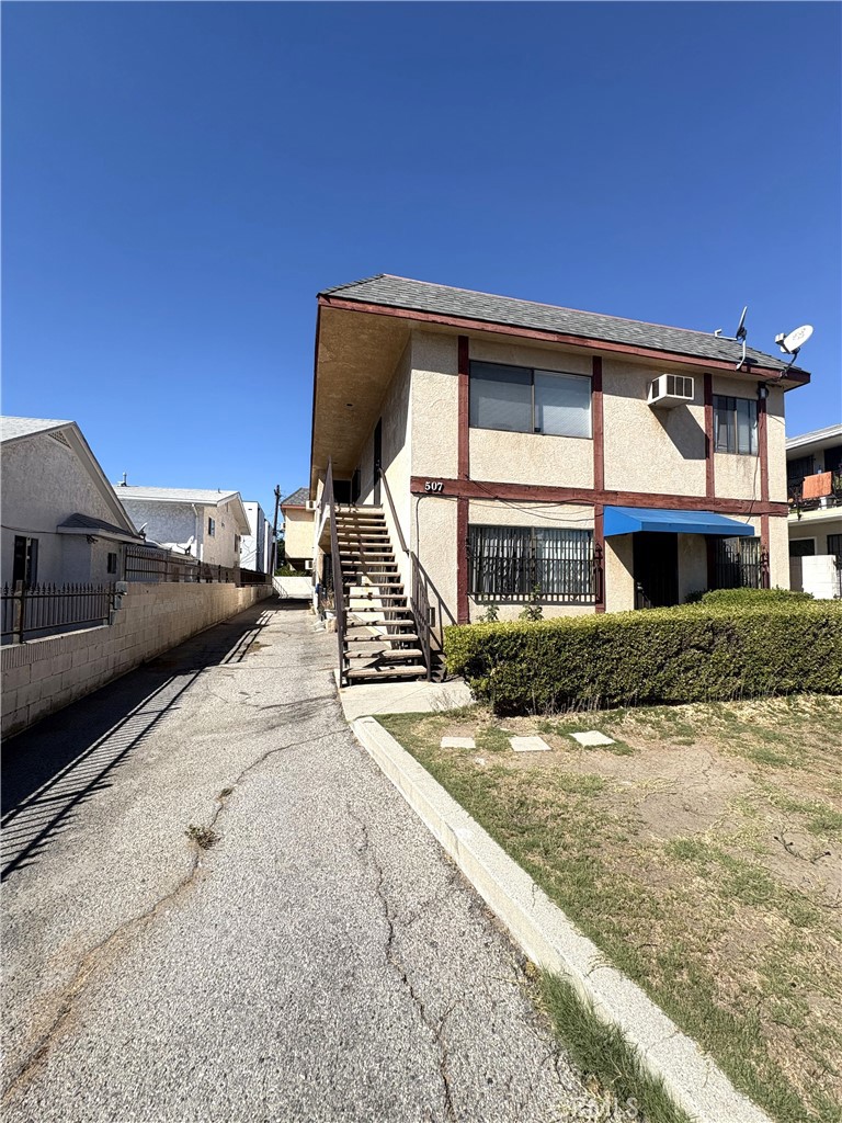 507 N Serrano Avenue 5 Property Photo 1