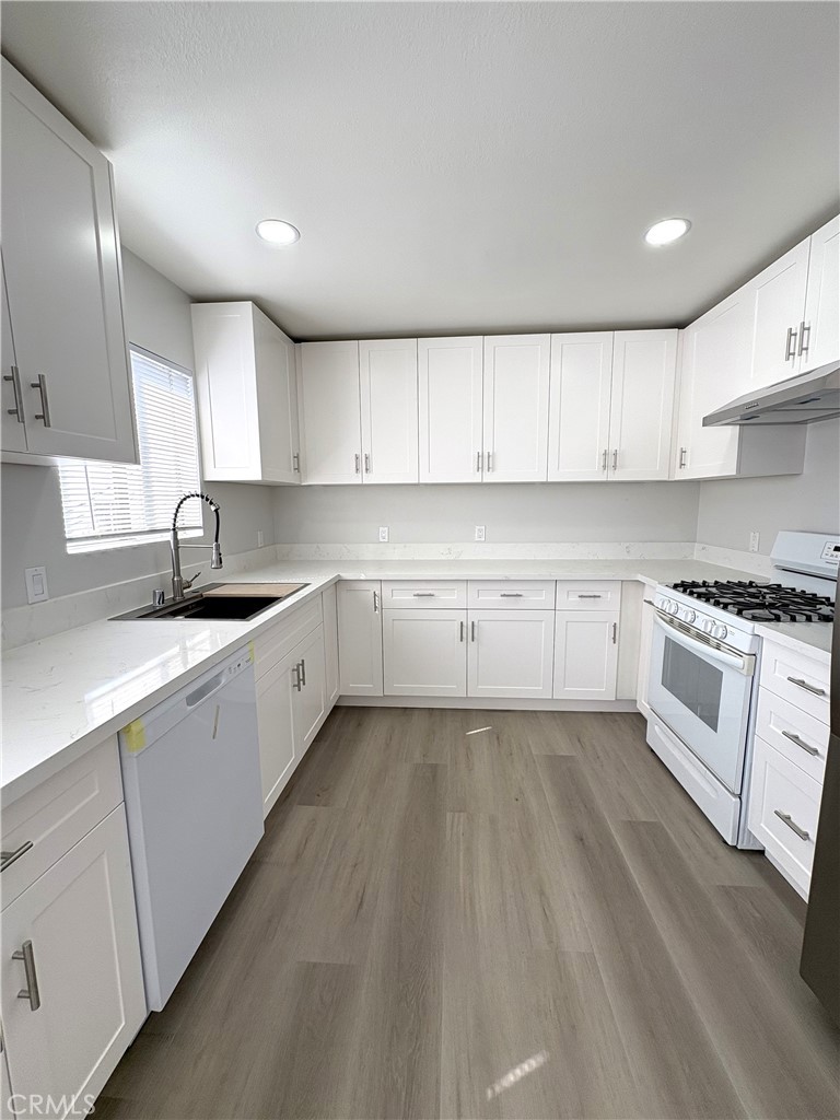 507 N Serrano Avenue 5 Property Photo 7