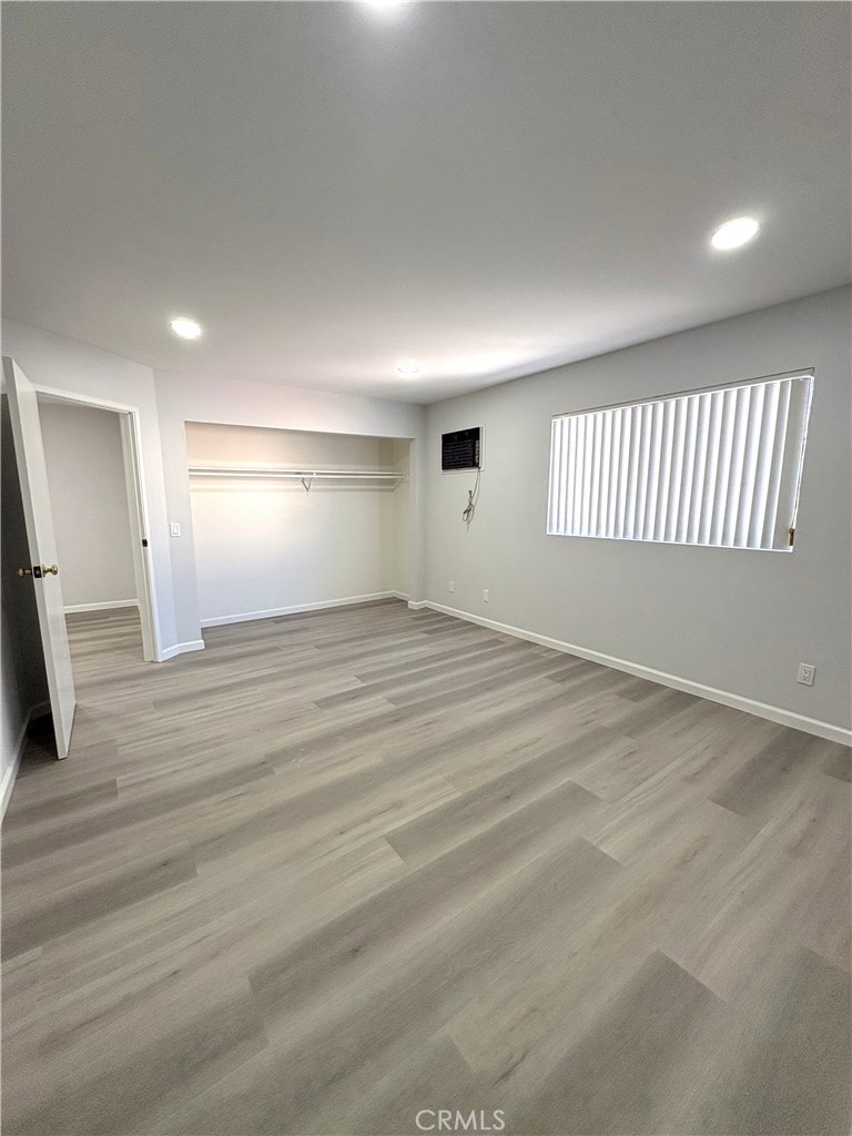507 N Serrano Avenue 5 Property Photo 17