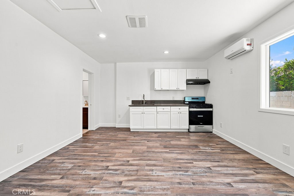 11917 Burton Street 2 Property Photo 1