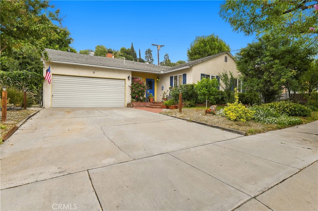 8001 Ellenbogen Property Photo 2