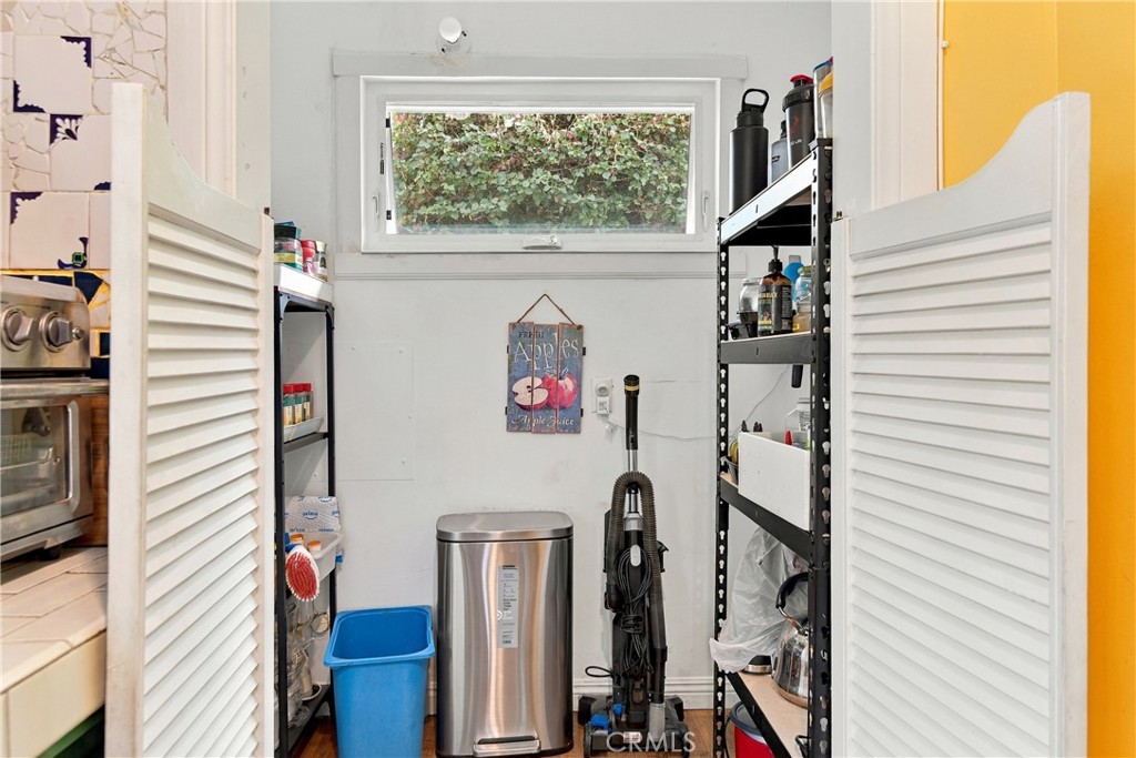 8001 Ellenbogen Property Photo 17