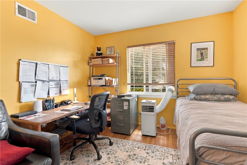8001 Ellenbogen Property Photo 31