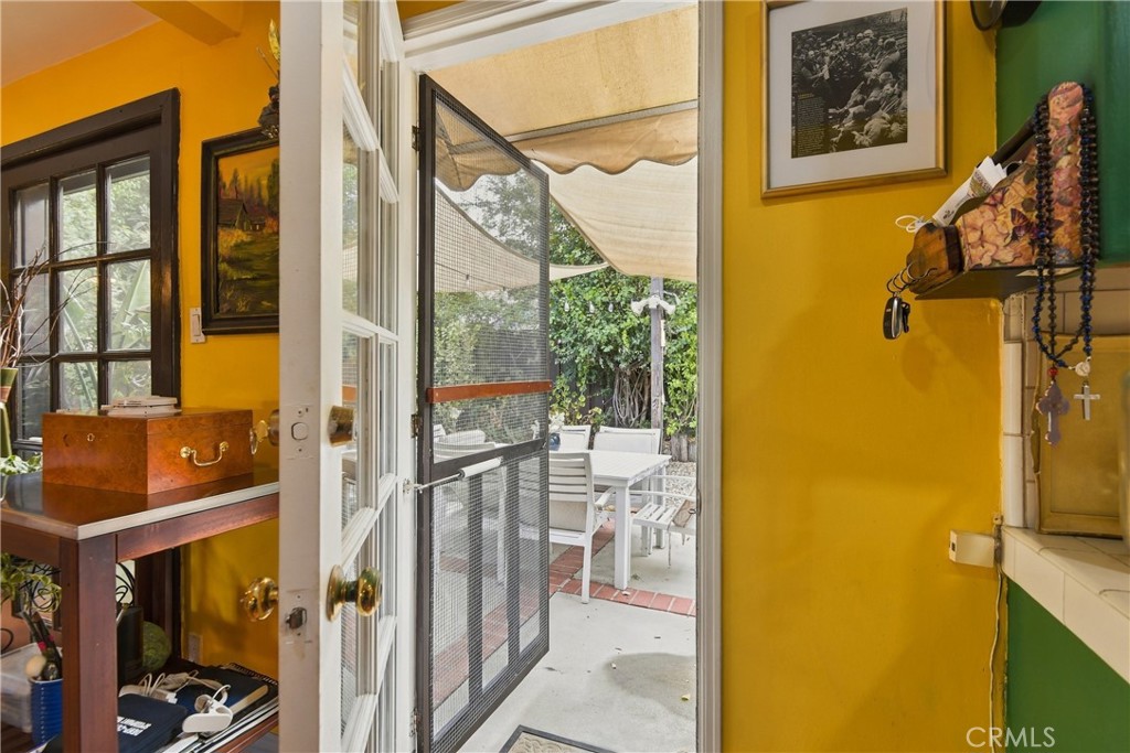 8001 Ellenbogen Property Photo 37