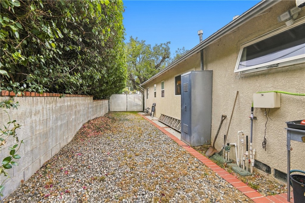 8001 Ellenbogen Property Photo 41