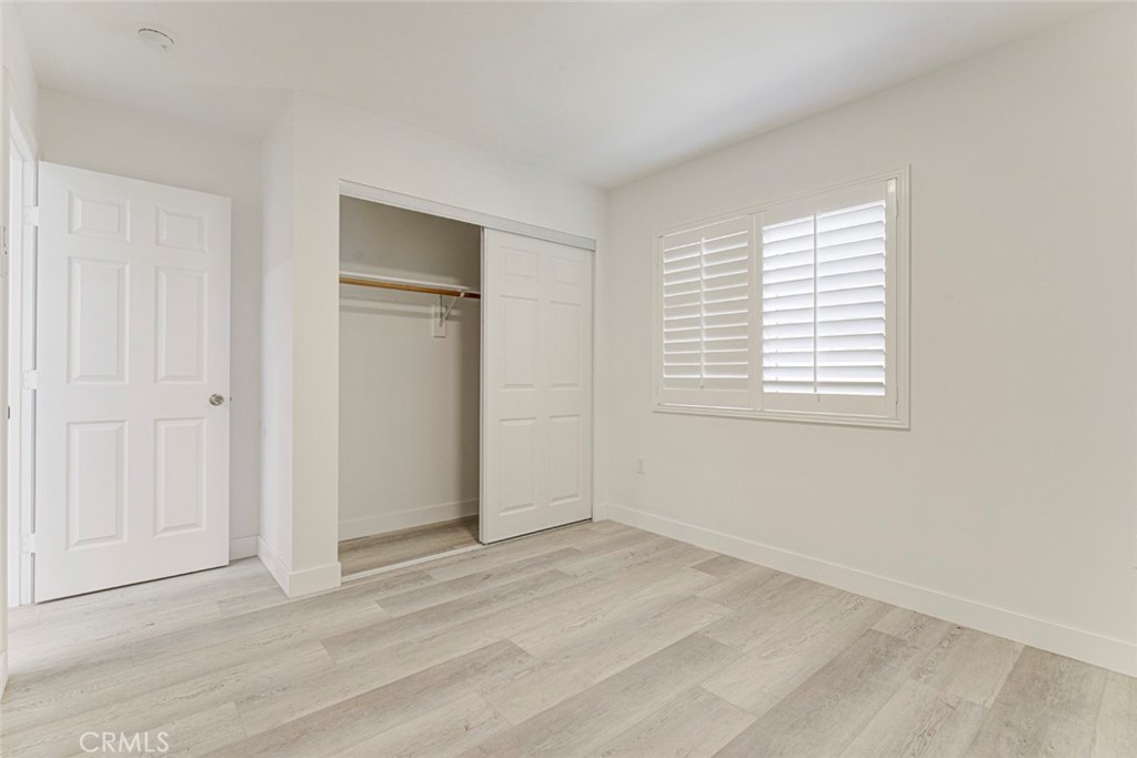 1307 E Acacia Property Photo 19