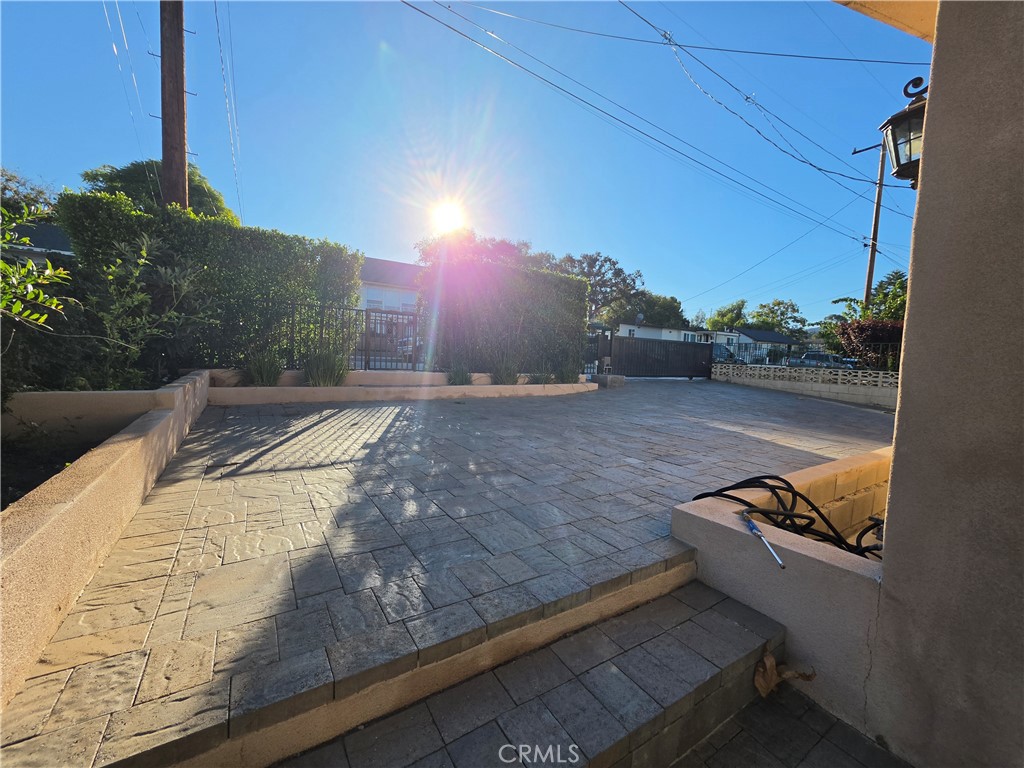 10361 Fernglen Property Photo 32