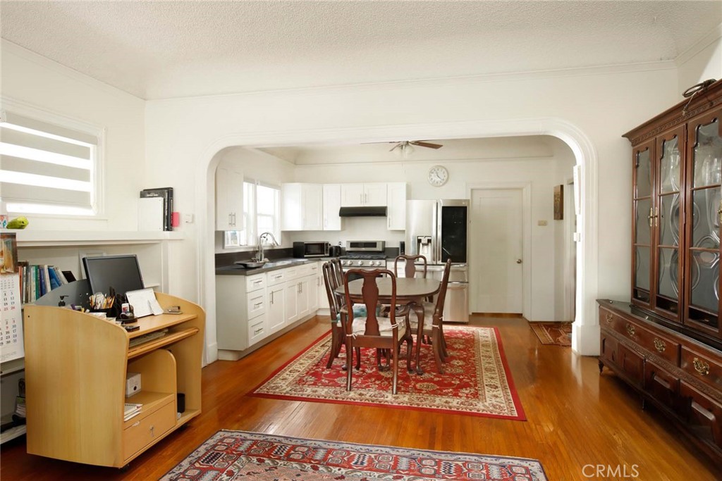 1547 S Wilton Property Photo 14