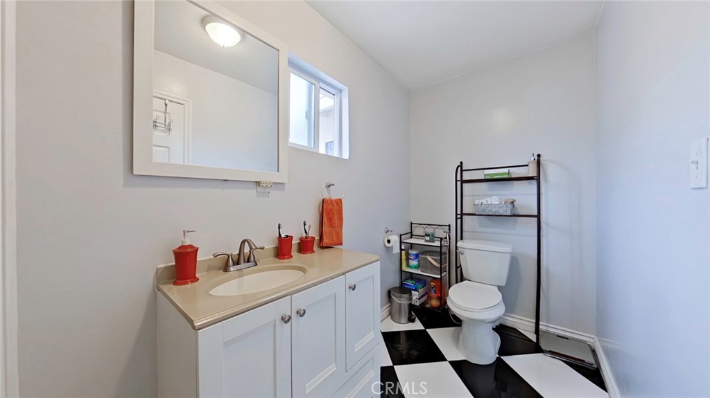 5633 Denny Property Photo 35