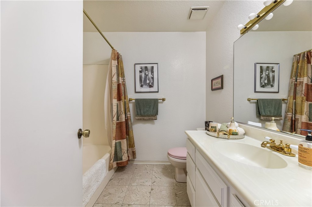 356 W California 23 Property Photo 6