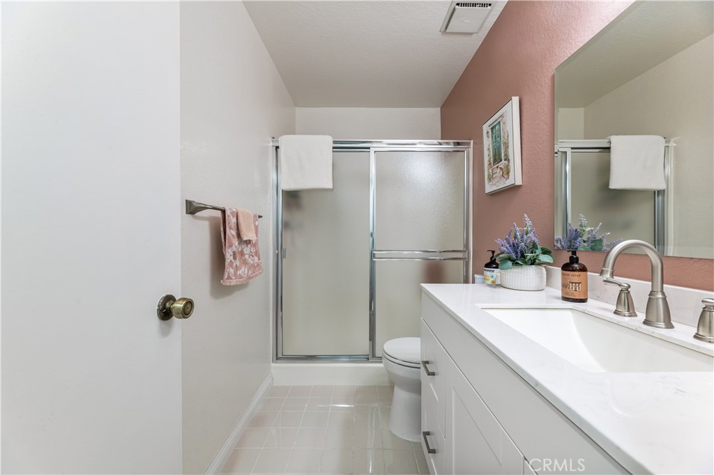 356 W California 23 Property Photo 11