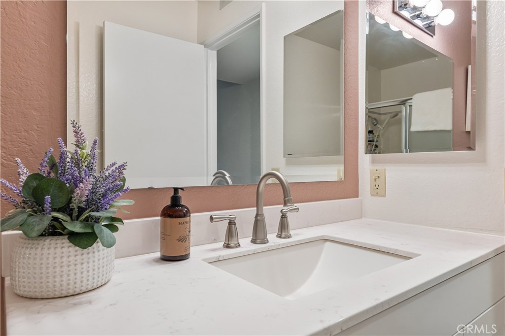 356 W California 23 Property Photo 13