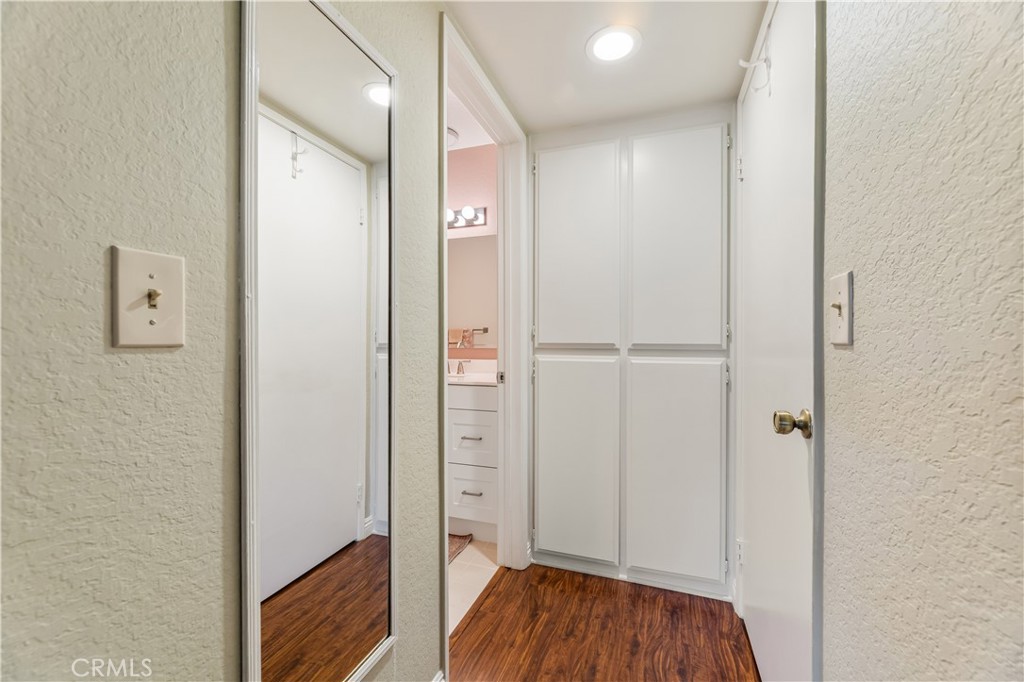 356 W California 23 Property Photo 17