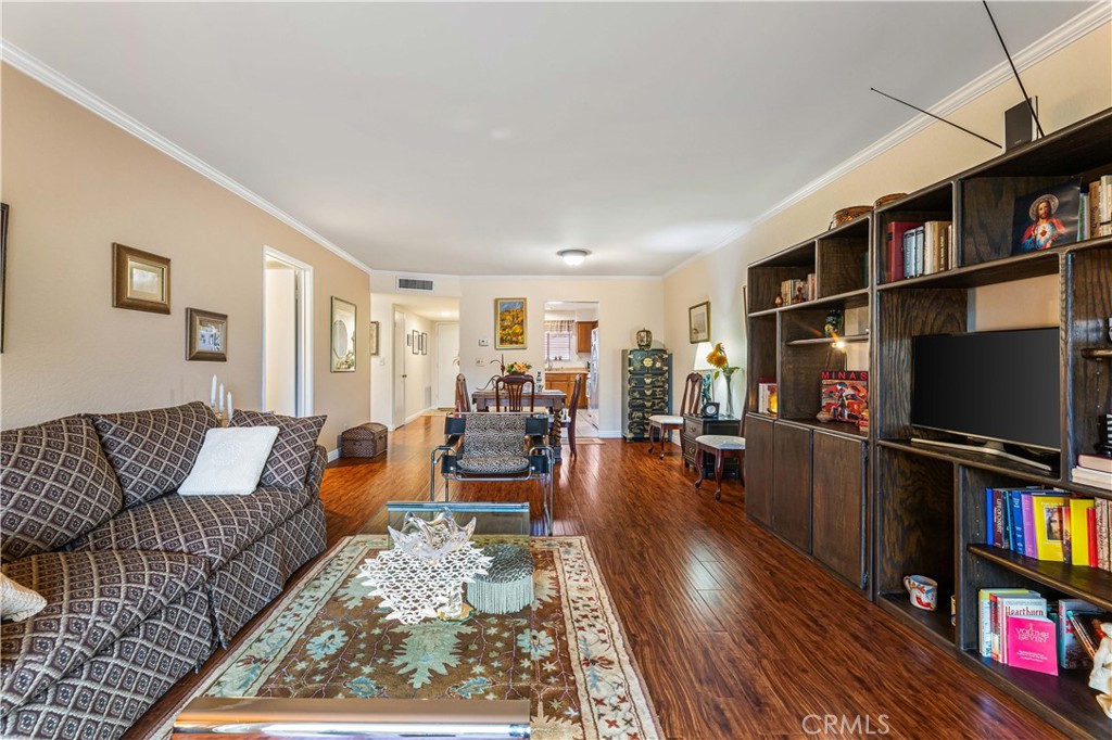 356 W California 23 Property Photo 25