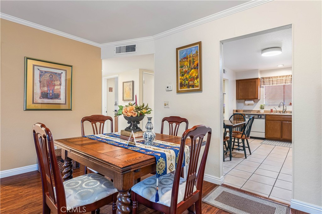 356 W California 23 Property Photo 28