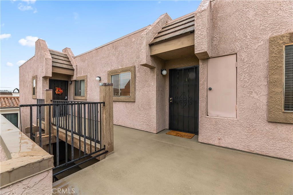 356 W California 23 Property Photo 38
