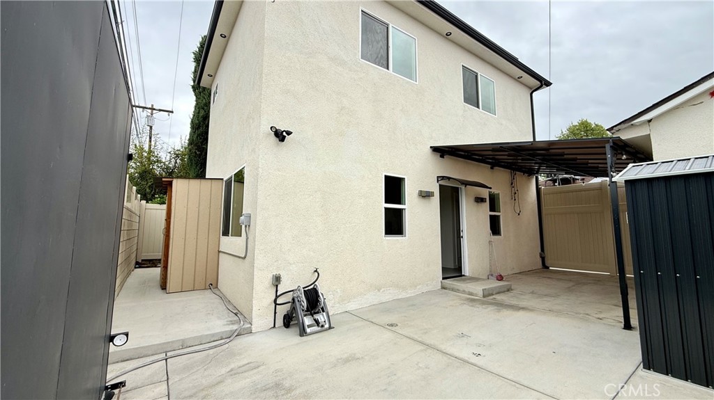 16135 Tupper St Property Photo 1