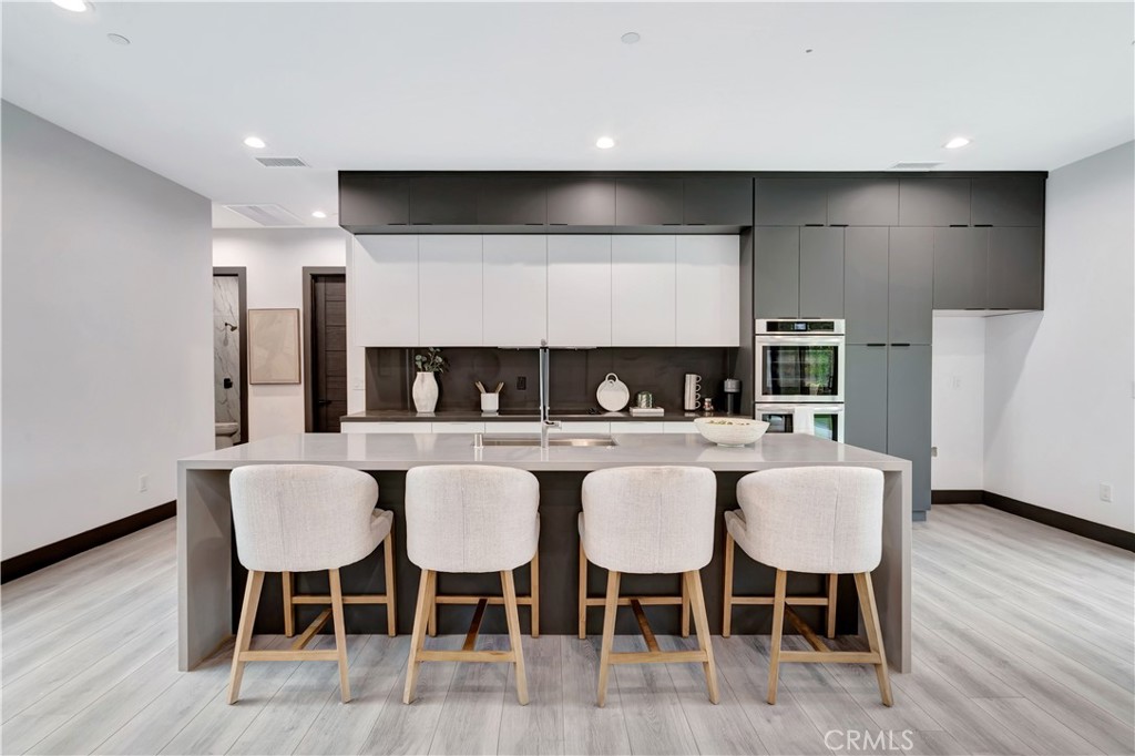 19513 Cantara Street Property Photo 11