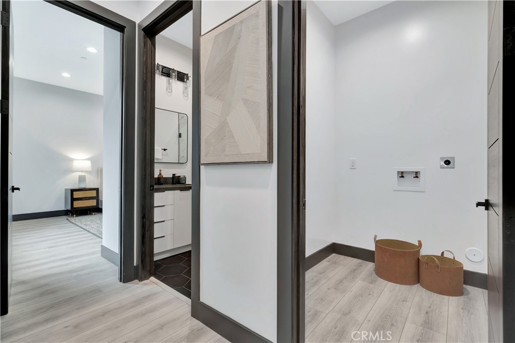 19513 Cantara Street Property Photo 17
