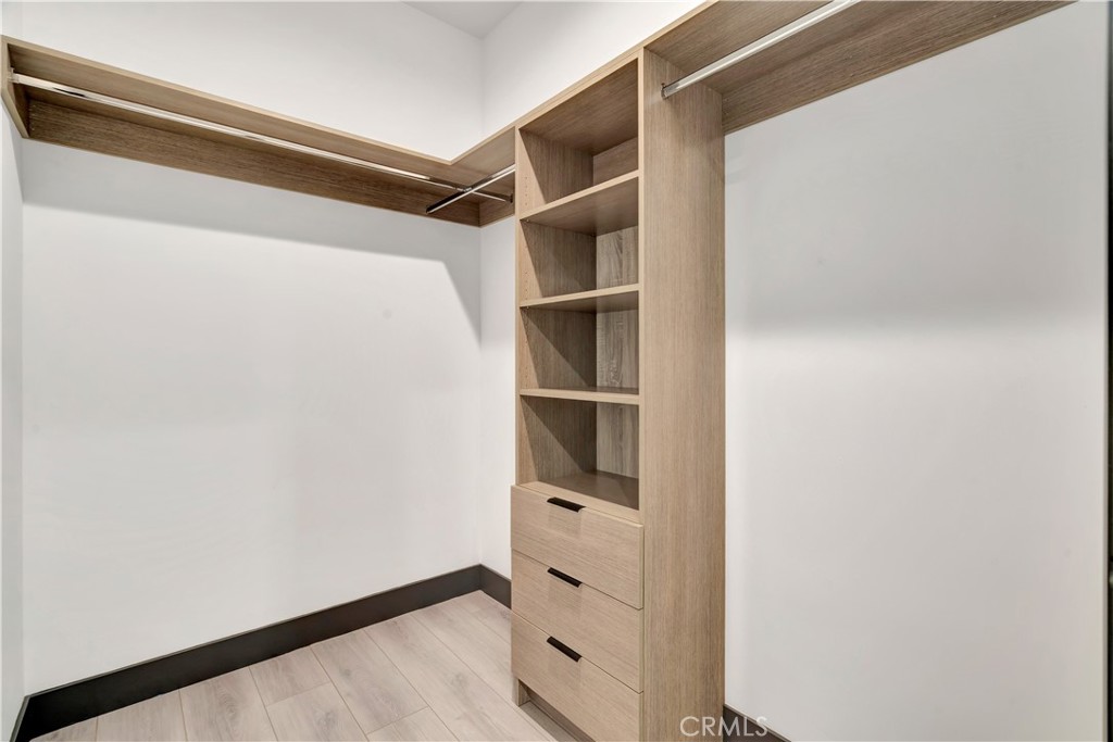 19513 Cantara Street Property Photo 30
