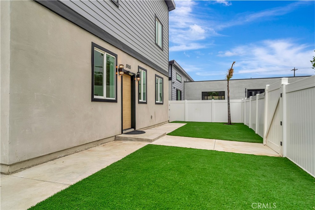 19513 Cantara Street Property Photo 35
