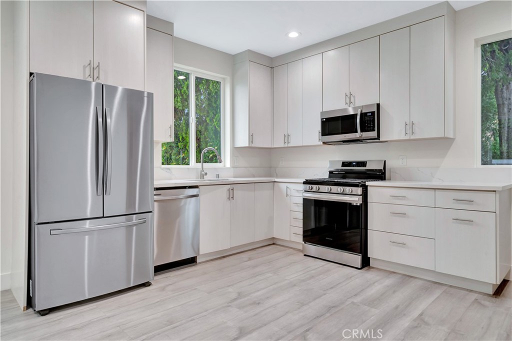 19513 Cantara Street Property Photo 43