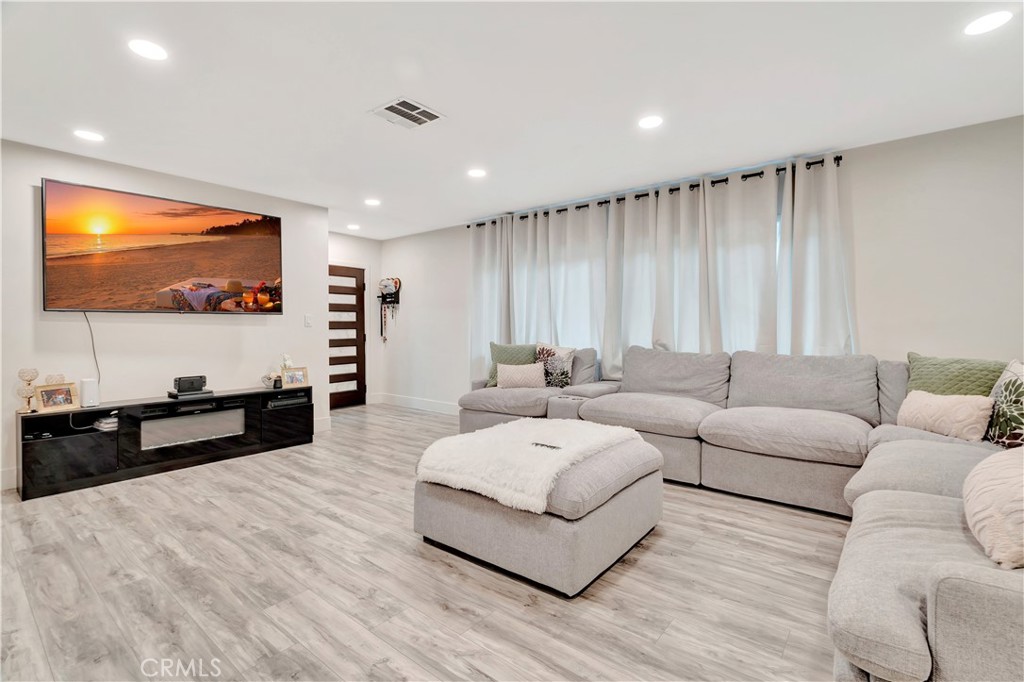 19513 Cantara Street Property Photo 68