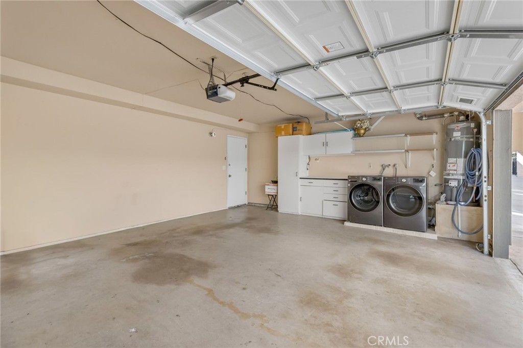 1234 E Broadway 5 Property Photo 3