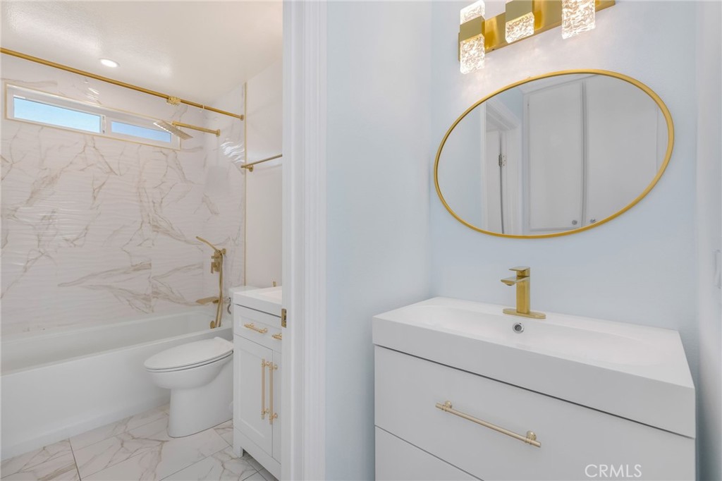 1234 E Broadway 5 Property Photo 14