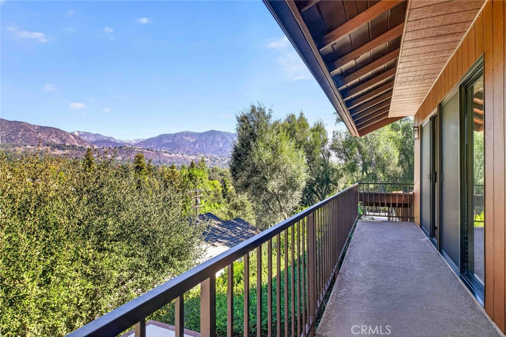 4270 Mesa Vista Drive Property Photo 25