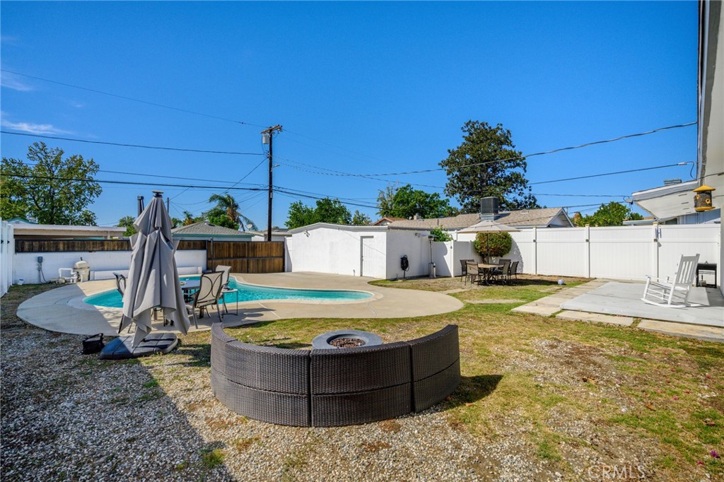 9253 Arleta Property Photo 31