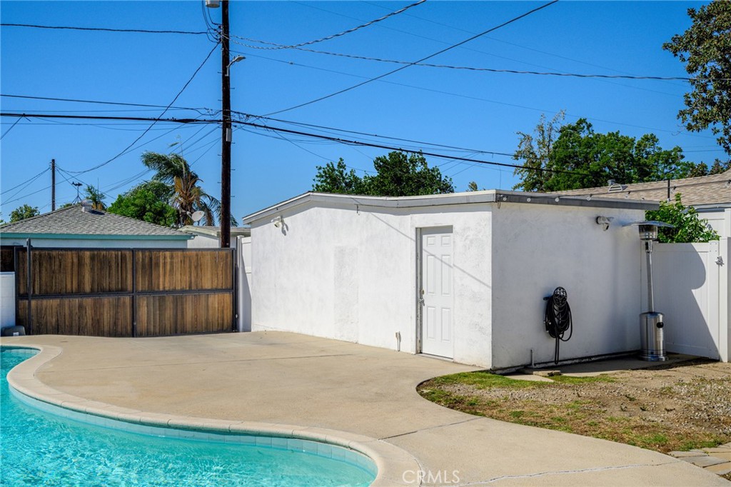 9253 Arleta Property Photo 32