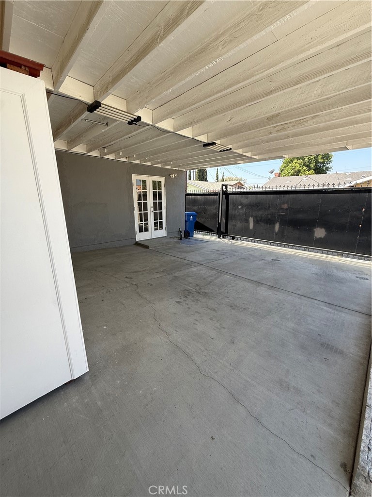 11795 Glencrest Drive Property Photo 1