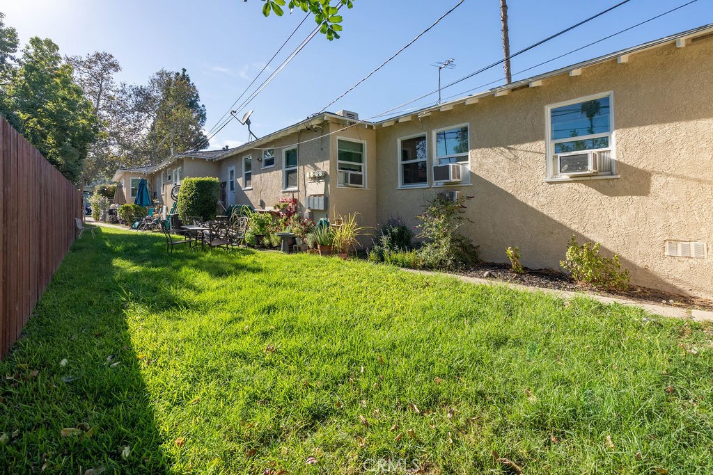514 N Rosemary Property Photo 4