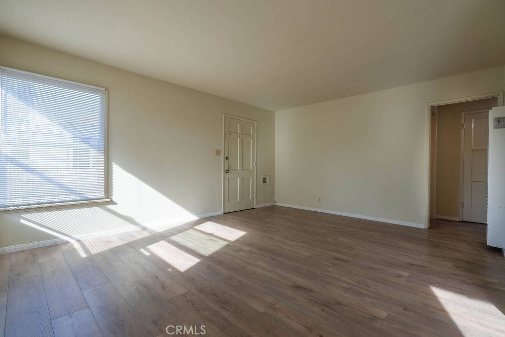 514 N Rosemary Property Photo 5