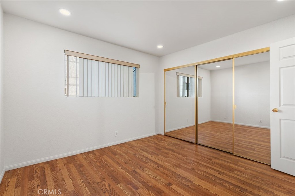 377 W California 12 Property Photo 21