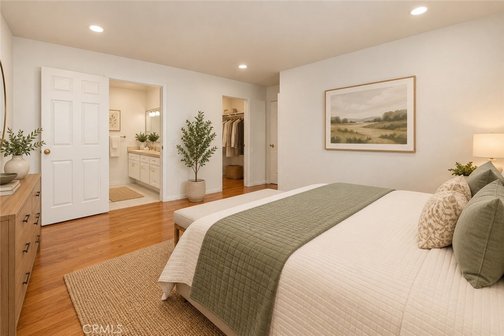 377 W California 12 Property Photo 22