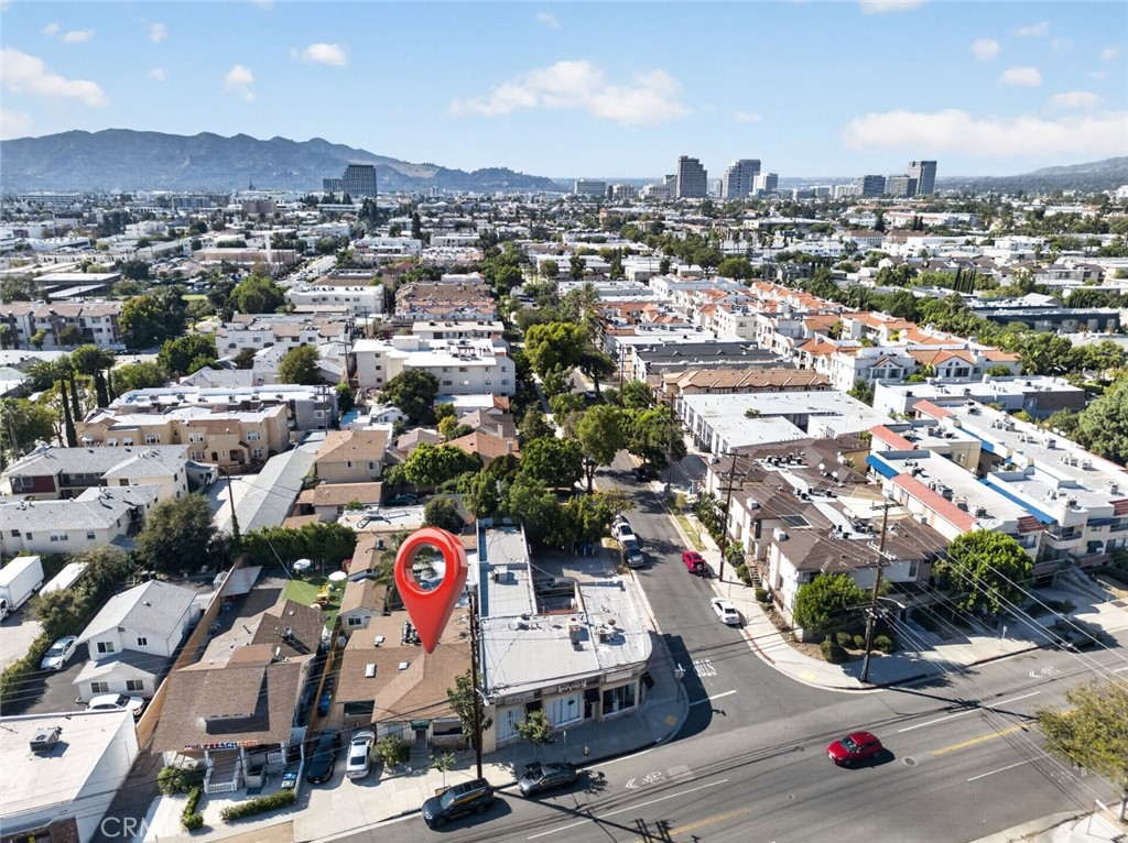 217 N Verdugo Road Property Photo 1