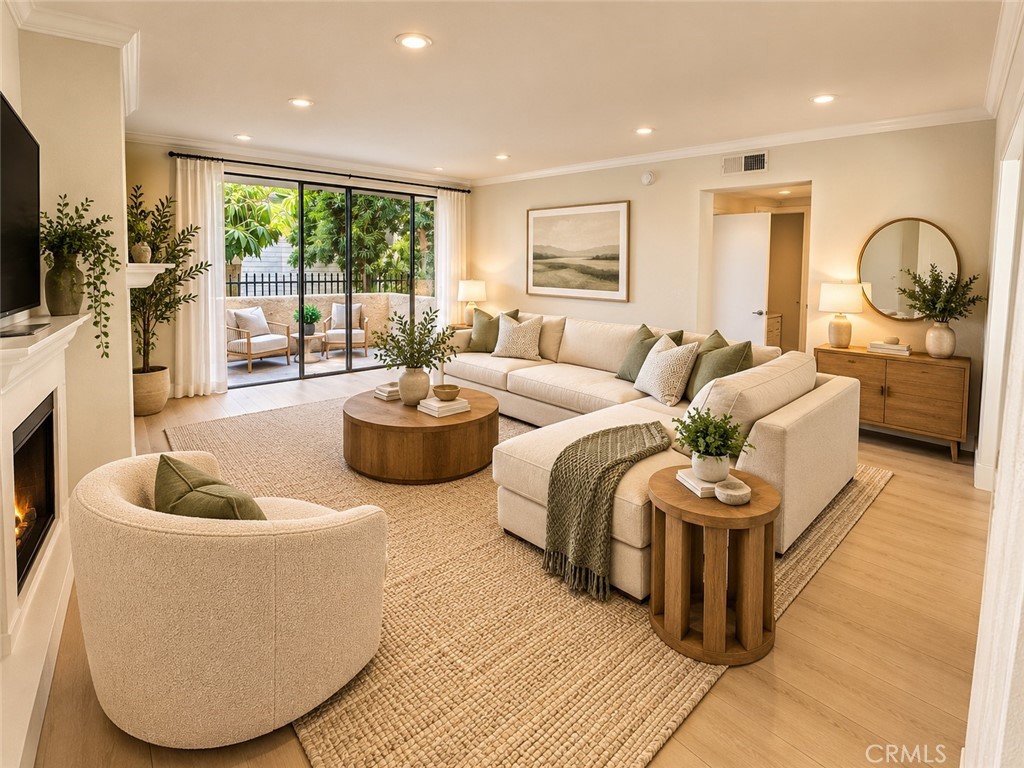 5325 Newcastle Avenue 101 Property Photo 2