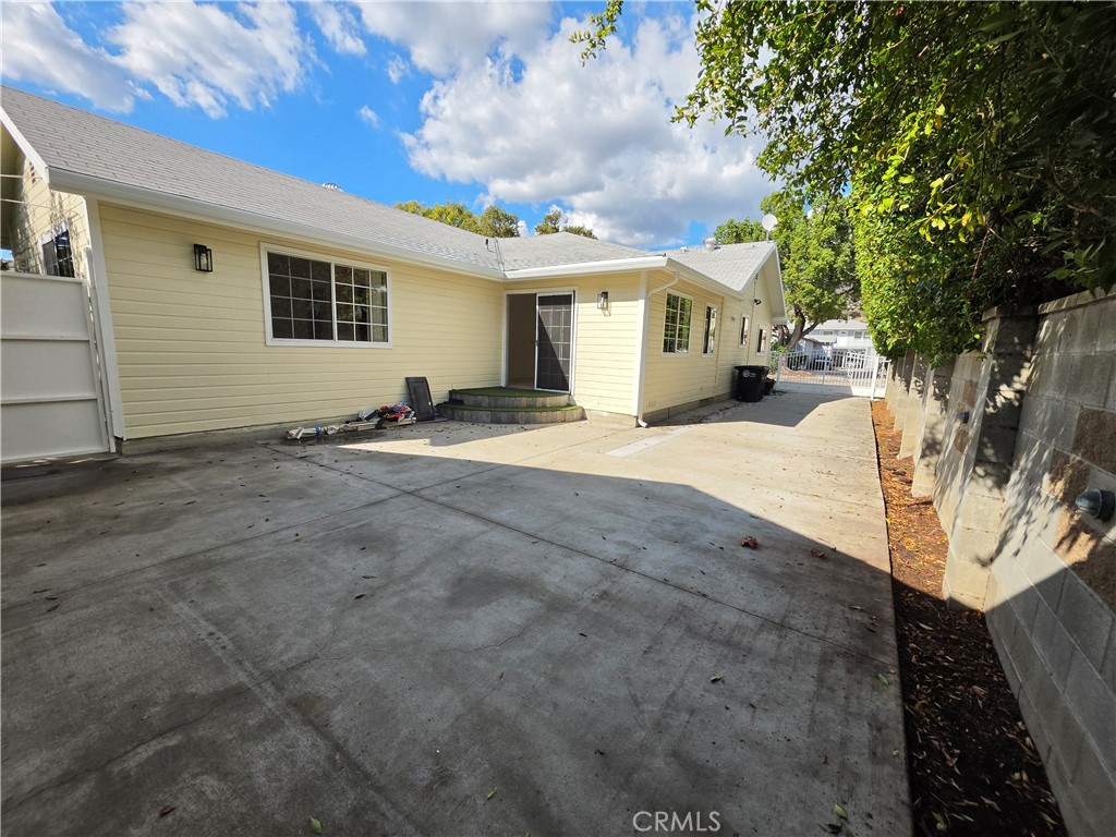550 Palm Property Photo 18