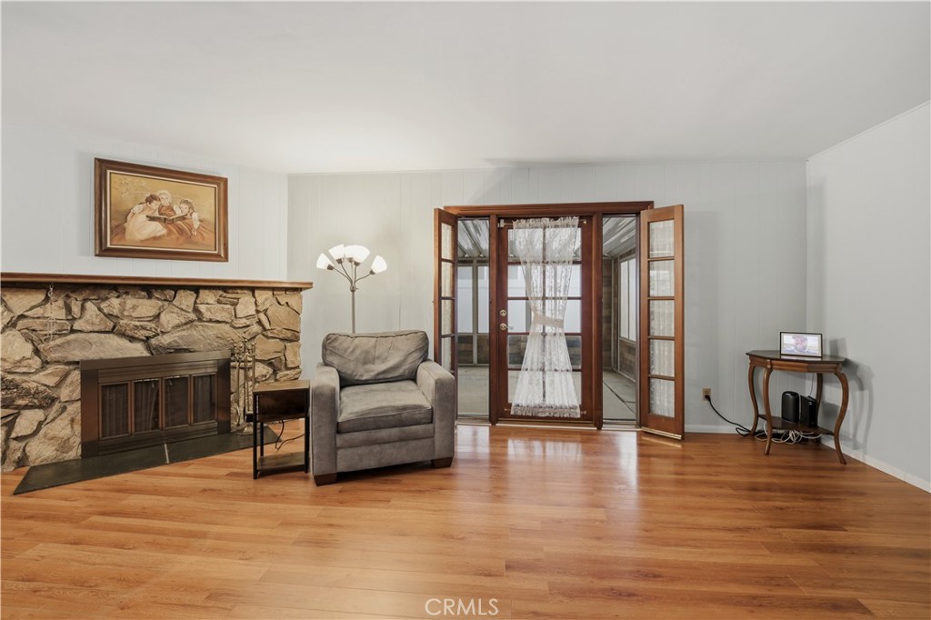 10406 Gerald Avenue Property Photo 11