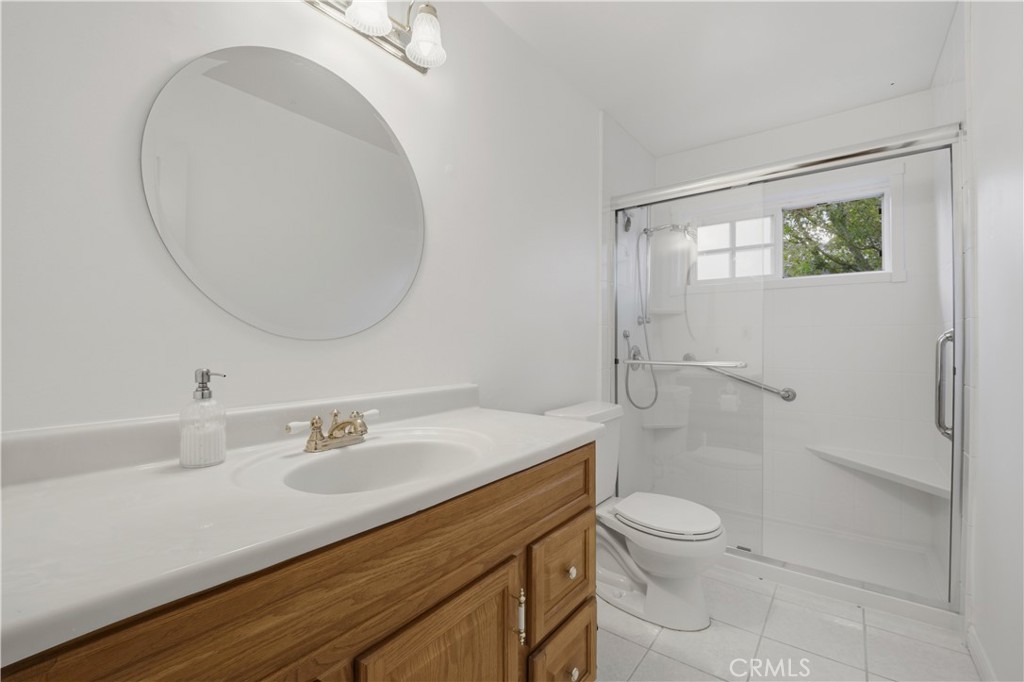 10406 Gerald Avenue Property Photo 19