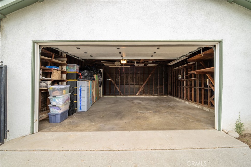 10406 Gerald Avenue Property Photo 34