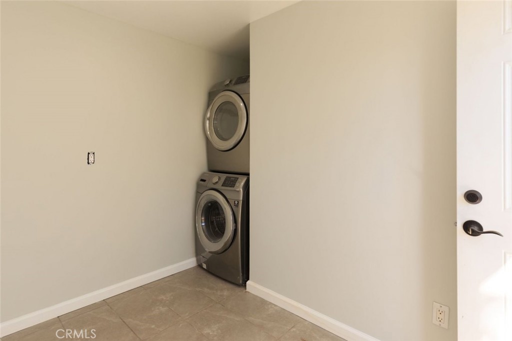 1737 N Lima St Property Photo 13