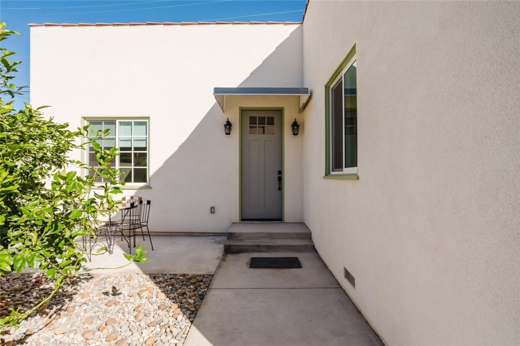715 Fairmont Avenue A Property Photo 1