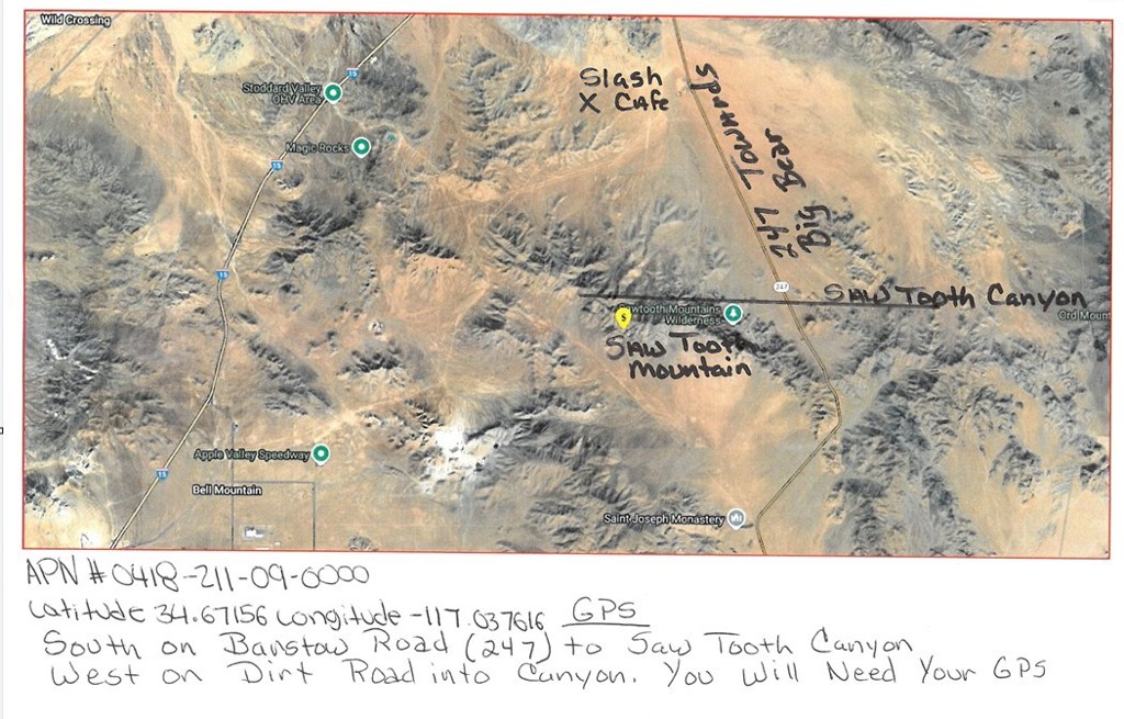 9 West 247 Saw Tooth Mountain Property Photo 1